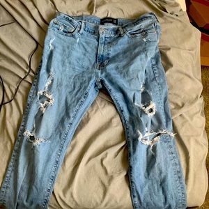 Size 33x32 mens skinny stretch hot pants.